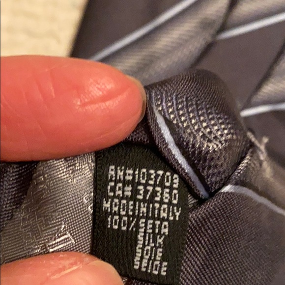 Armani Collezioni Tie - Picture 5 of 6